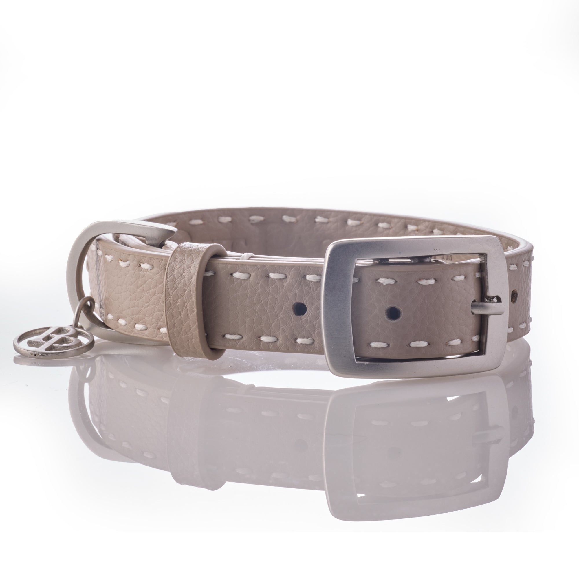 Rein Vegan Leather Collar in Dappled Cashmere on a white background
