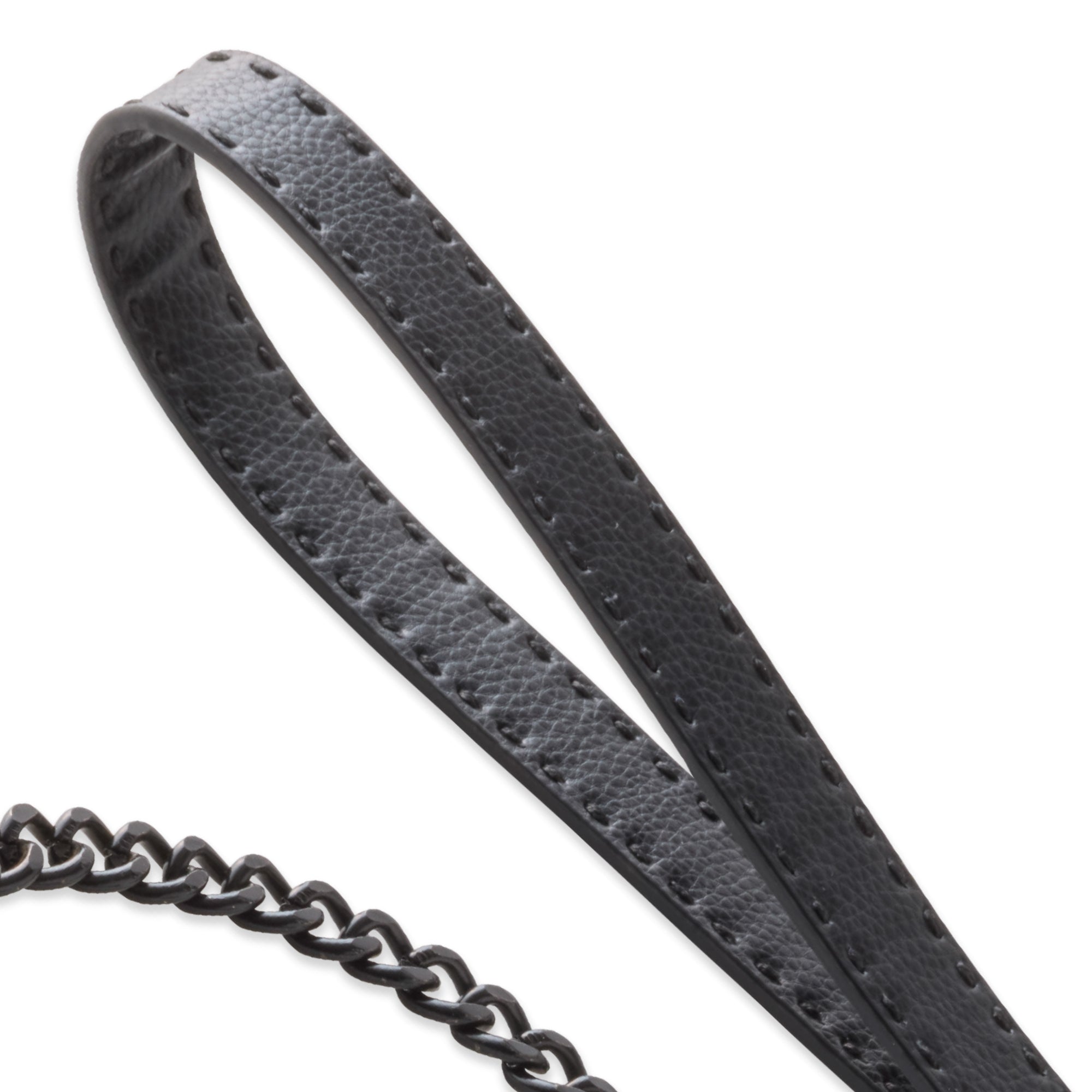 Close up of detailed stitching on the Rein Link Leash handle