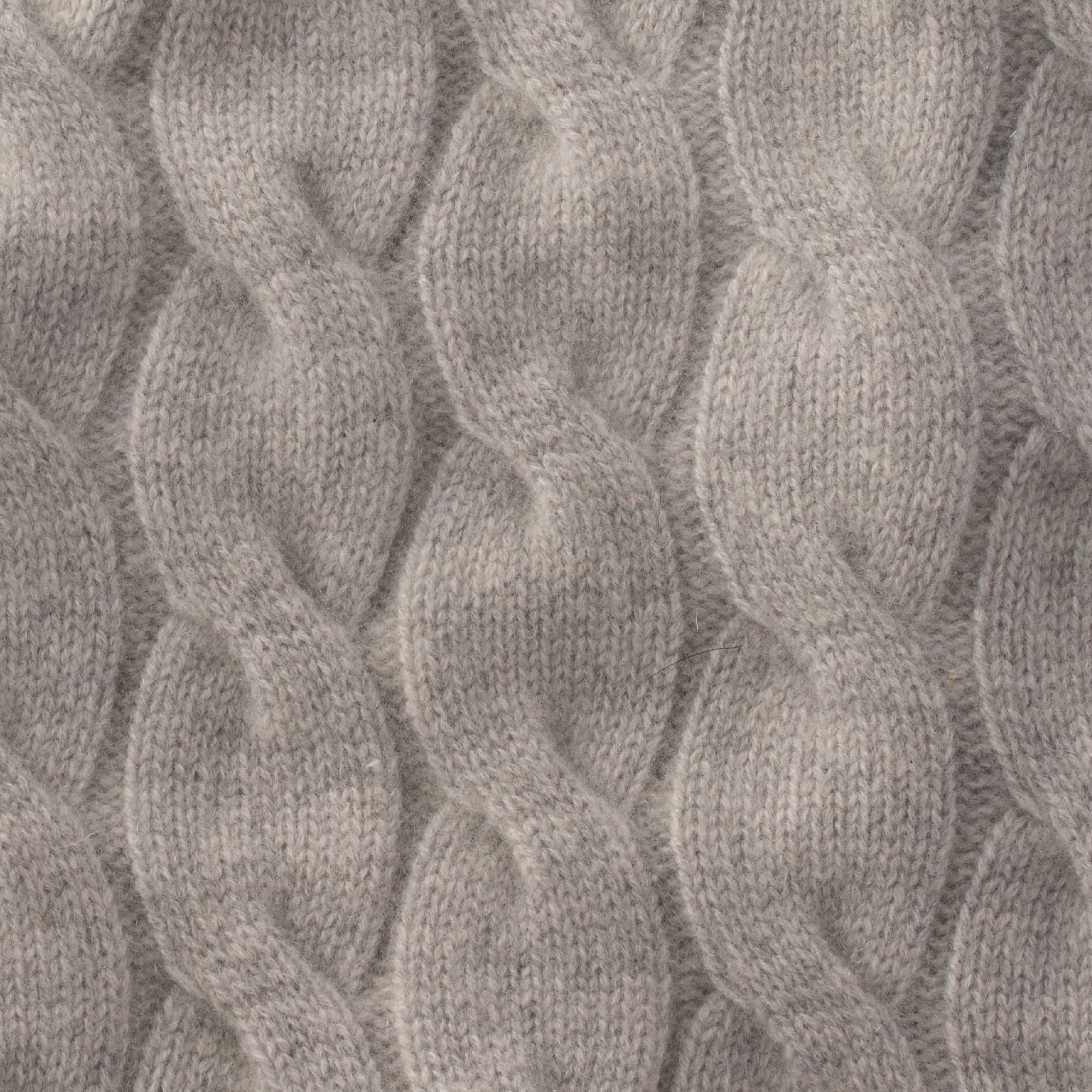 CLARK - THE CHUNKY 100% CASHMERE CABLE SWEATER VEST