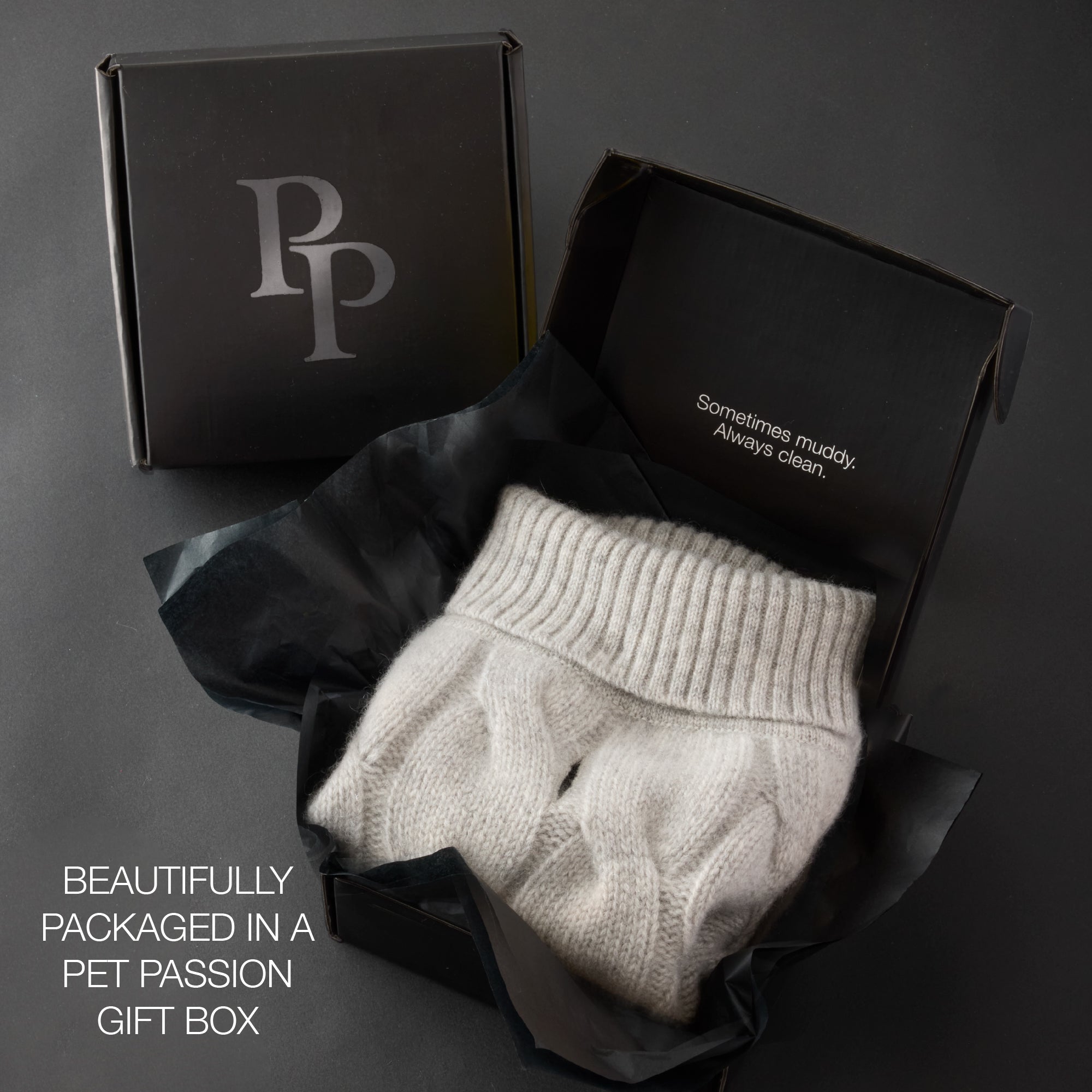 CLARK - THE CHUNKY 100% CASHMERE CABLE SWEATER VEST