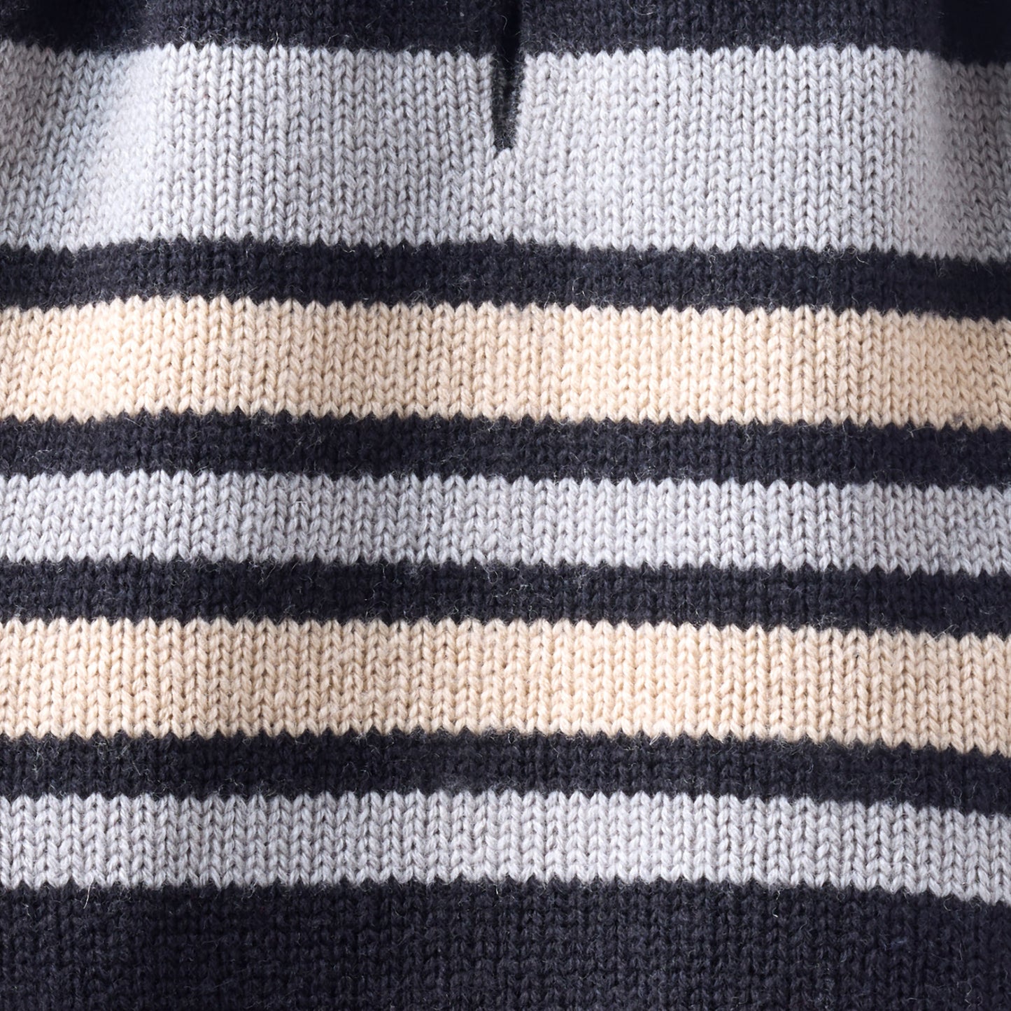 RUGBY – THE BOLD STRIPE SWEATER