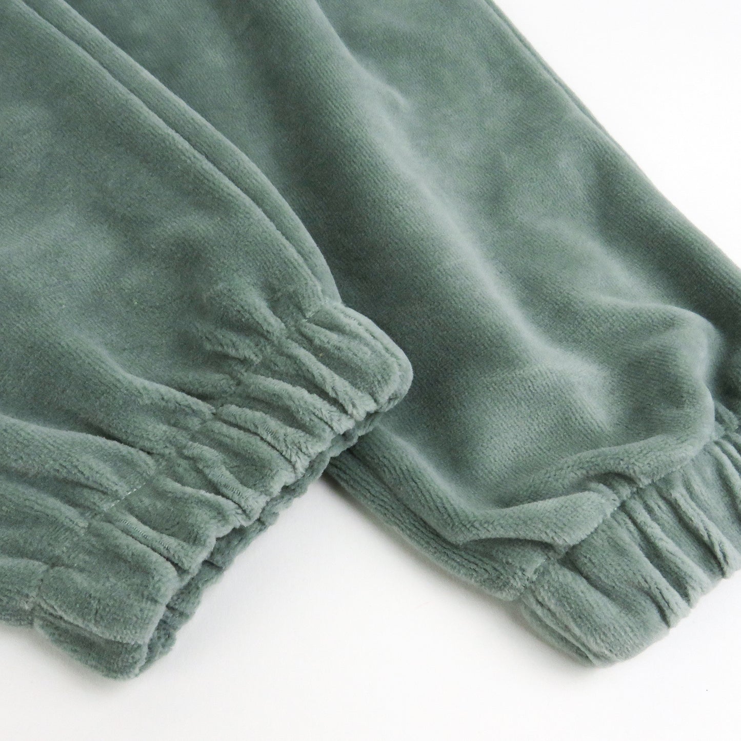 PEOPLE PACKS COOPER II - THE PLUSH VELOUR SWEATSUIT, SAGE
