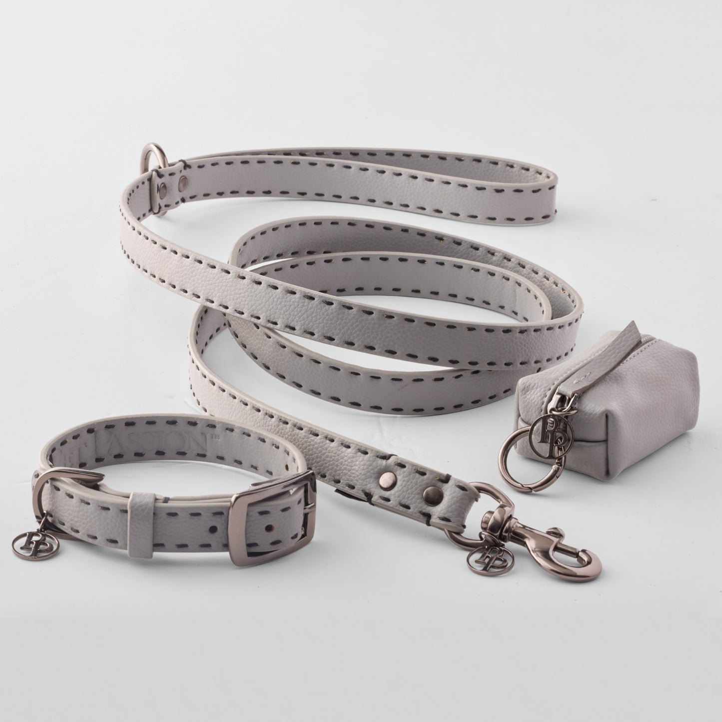 Layout of the Rein Collar, Leash, and Got to Go Caddy, in Gray