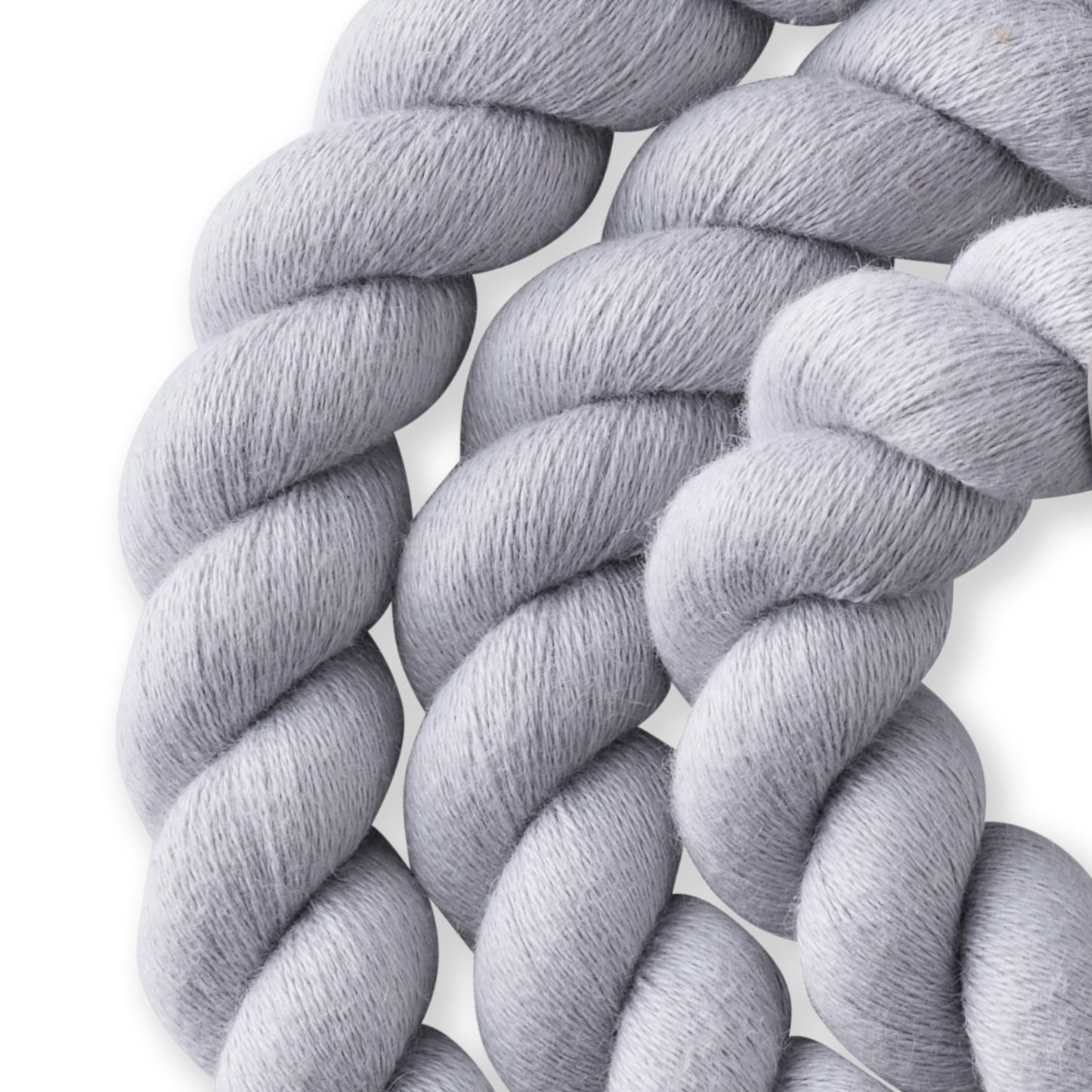 Close-up of the rope leash twist
