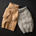 CLARK - THE CHUNKY 100% CASHMERE CABLE SWEATER VEST