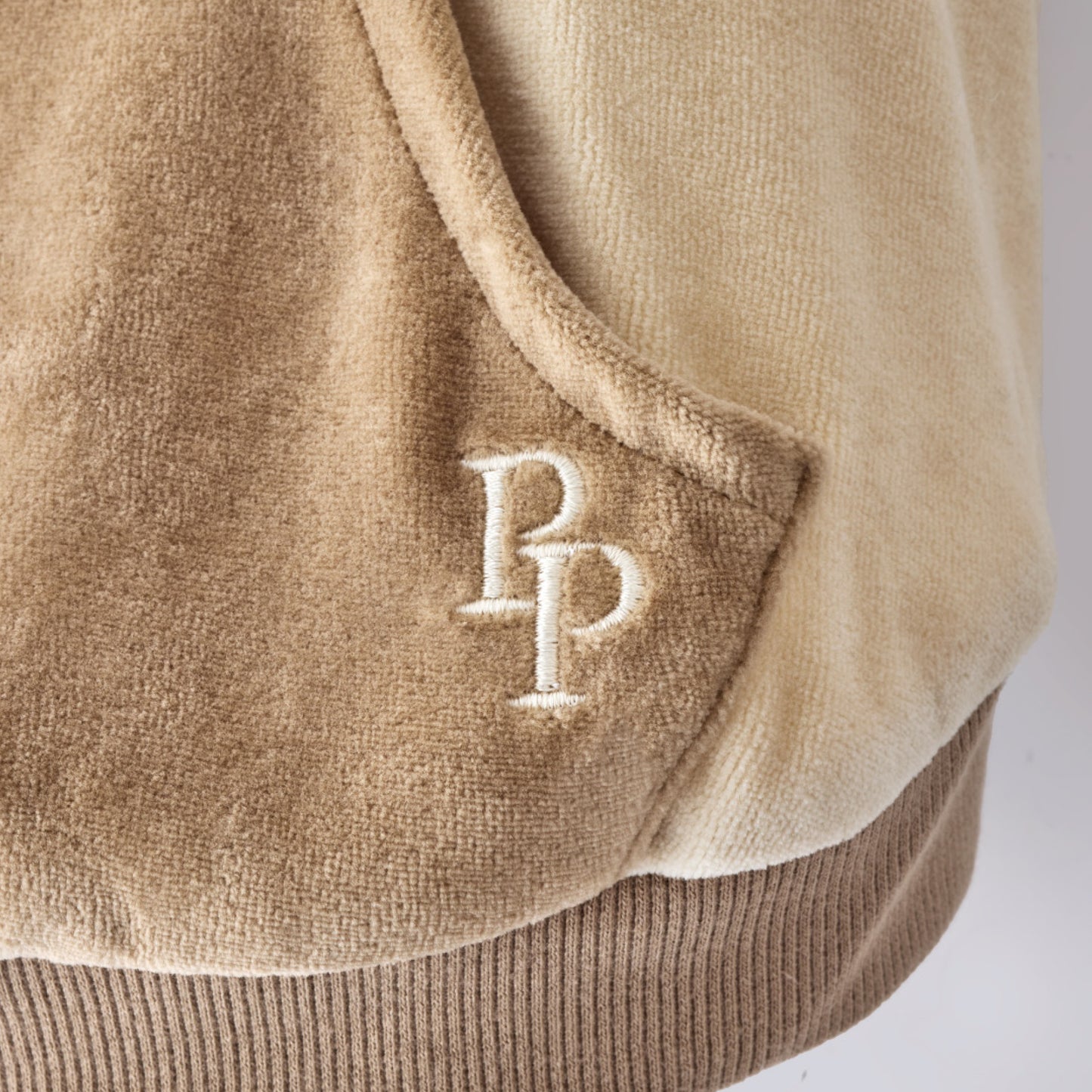 COOPER II - THE COZY VELOUR HOODIE, COFFEE COLOR BLOCK