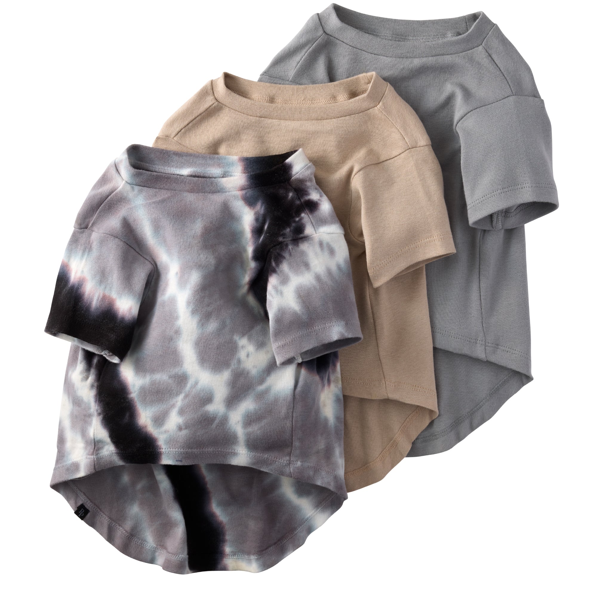 Layout of t-shirt pack in Black Sand Tie Dye on a white background